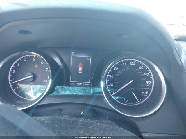 Продаж на аукціоні авто 2018 Toyota Camry Se, vin: 4T1B11HK2JU663710, номер лоту: 45021402