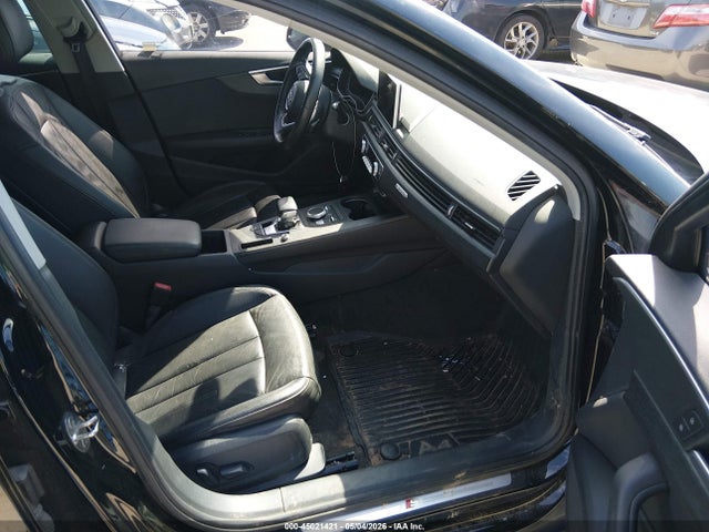 45021421 :رقم المزاد ، WAUDNAF49HN047042 vin ، 2017 Audi A4 2.0t Season Of Audi Premium مزاد بيع