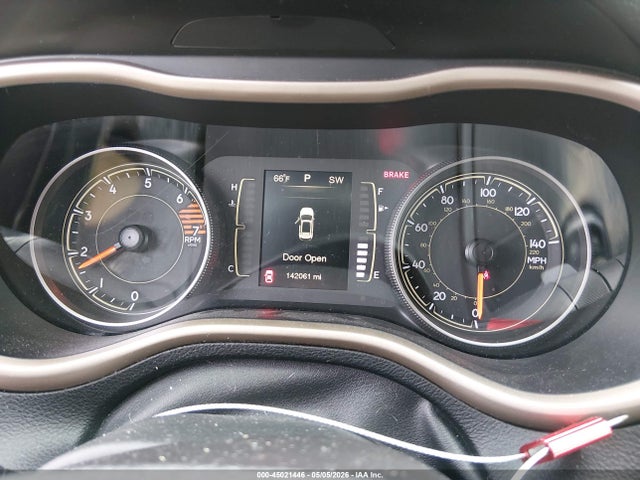 Продаж на аукціоні авто 2016 Jeep Cherokee Latitude, vin: 1C4PJLCB8GW184587, номер лоту: 45021446