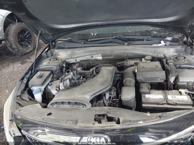 45021518 :رقم المزاد ، 5XXGT4L38JG201230 vin ، 2018 Kia Optima Lx مزاد بيع
