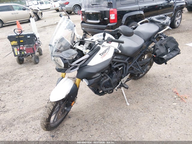 45021538 :رقم المزاد ، SMTE05BF7ET647958 vin ، 2014 Triumph Motorcycle Tiger 800/abs مزاد بيع