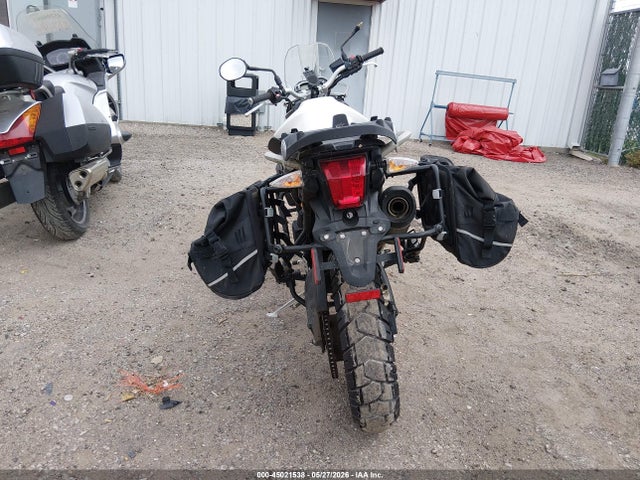 45021538 :رقم المزاد ، SMTE05BF7ET647958 vin ، 2014 Triumph Motorcycle Tiger 800/abs مزاد بيع