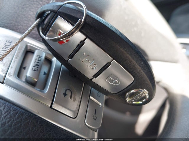 Продажа на аукционе авто 2015 Nissan Rogue Sv, vin: 5N1AT2MV2FC883888, номер лота: 45021570