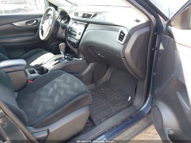 Продажа на аукционе авто 2015 Nissan Rogue Sv, vin: 5N1AT2MV2FC883888, номер лота: 45021570