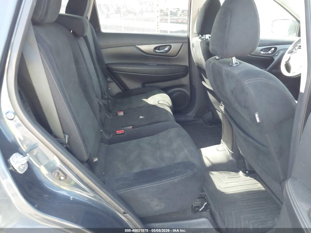 Продажа на аукционе авто 2015 Nissan Rogue Sv, vin: 5N1AT2MV2FC883888, номер лота: 45021570