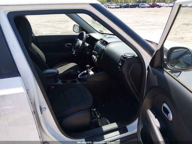 2018 Kia Soul მანქანა იყიდება აუქციონზე, vin: KNDJN2A24J7601258, აუქციონის ნომერი: 45021578