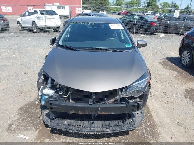 2018 Toyota Corolla Le მანქანა იყიდება აუქციონზე, vin: 2T1BURHE9JC993958, აუქციონის ნომერი: 45021583