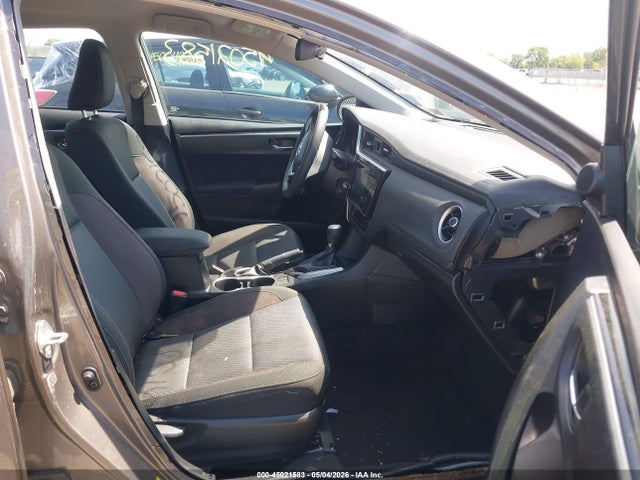 2018 Toyota Corolla Le მანქანა იყიდება აუქციონზე, vin: 2T1BURHE9JC993958, აუქციონის ნომერი: 45021583