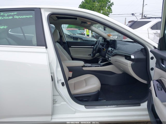 1N4BL4EW9PN360536 Nissan Altima Sl Intelligent Awd