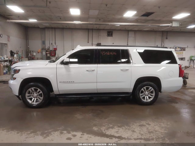 45021616 :رقم المزاد ، 1GNSKHKC8KR335926 vin ، 2019 Chevrolet Suburban Lt مزاد بيع