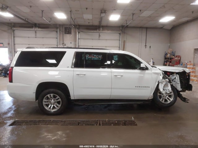 45021616 :رقم المزاد ، 1GNSKHKC8KR335926 vin ، 2019 Chevrolet Suburban Lt مزاد بيع