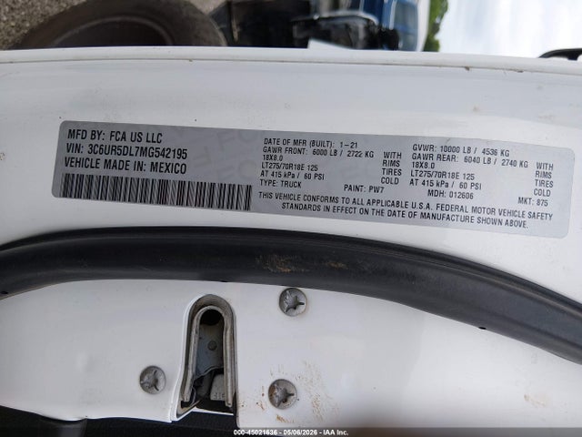 45021636 :رقم المزاد ، 3C6UR5DL7MG542195 vin ، 2021 Ram 2500 مزاد بيع