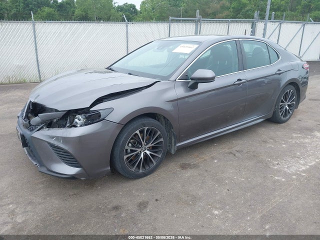 4T1B11HK6KU852443 Toyota CAMRY SE