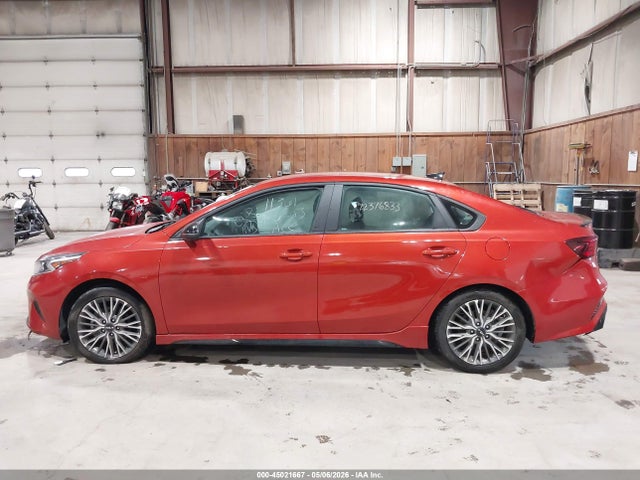2022 Kia Forte Gt-line მანქანა იყიდება აუქციონზე, vin: 3KPF54AD7NE431342, აუქციონის ნომერი: 45021667