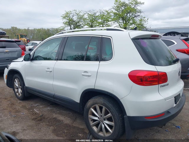 Продаж на аукціоні авто 2017 Volkswagen Tiguan 2.0t Wolfsburg Edition, vin: WVGSV7AX7HW511207, номер лоту: 45021682