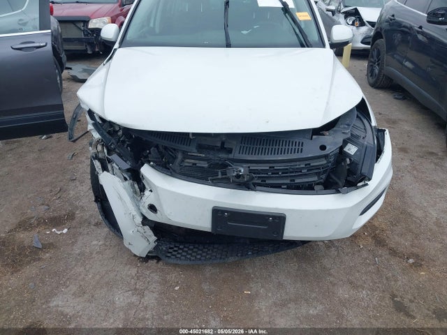 Продаж на аукціоні авто 2017 Volkswagen Tiguan 2.0t Wolfsburg Edition, vin: WVGSV7AX7HW511207, номер лоту: 45021682