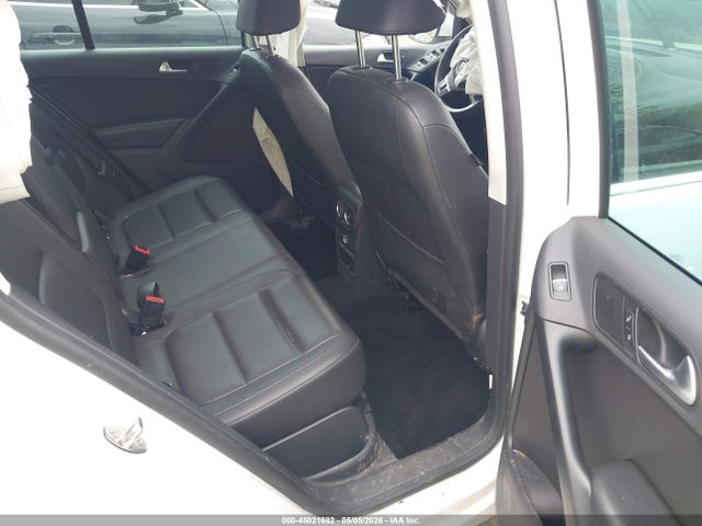Продаж на аукціоні авто 2017 Volkswagen Tiguan 2.0t Wolfsburg Edition, vin: WVGSV7AX7HW511207, номер лоту: 45021682