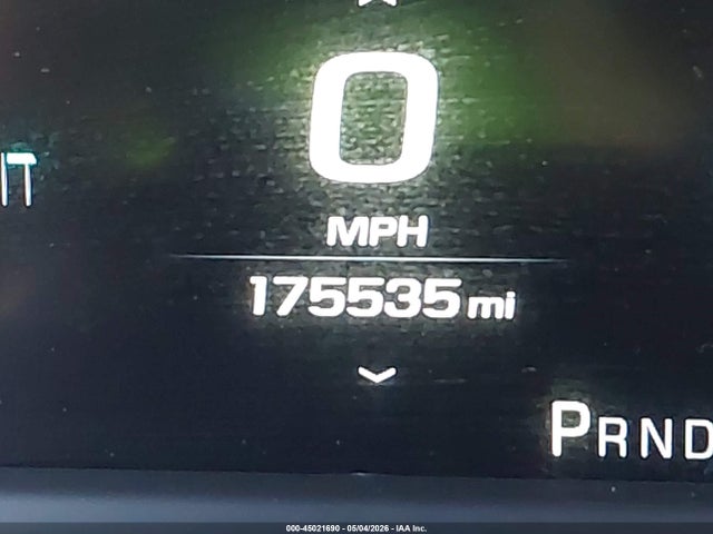 45021690 :رقم المزاد ، 1GNSKJKC1KR152438 vin ، 2019 Chevrolet Suburban Premier مزاد بيع