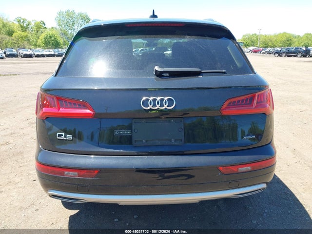2020 Audi Q5 Premium 45 Tfsi Quattro S Tronic/titanium Premium 45 Tfsi Quattro S Tronic მანქანა იყიდება აუქციონზე, vin: WA1ANAFY6L2094283, აუქციონის ნომერი: 45021702