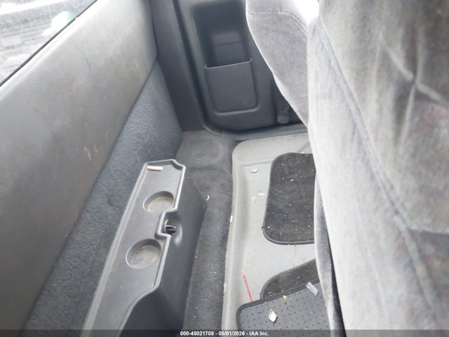 Aukcja sprzedaży 2001 Chevrolet S-10 Ls, vin: 1GCCS195X18130270, numer aukcji: 45021708