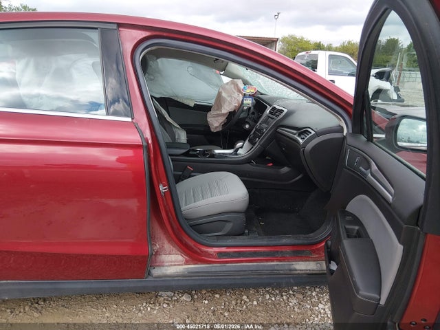 Продажа на аукционе авто 2016 Ford Fusion S, vin: 3FA6P0G74GR328465, номер лота: 45021718