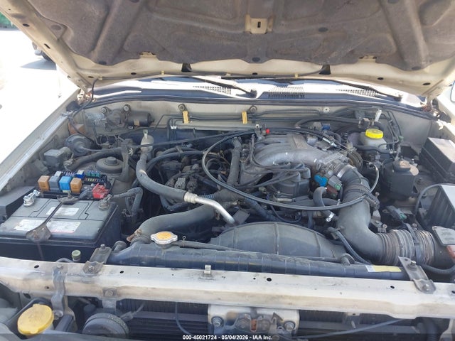 45021724 :رقم المزاد ، JNRAR07Y1YW081024 vin ، 2000 Infiniti Qx4 مزاد بيع