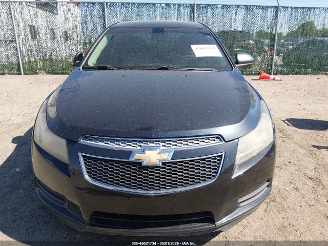 1G1PA5SH1E7181290 Chevrolet Cruze Ls Auto