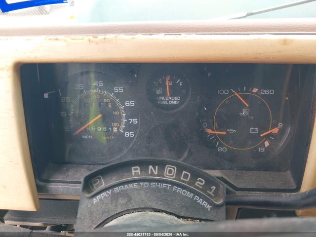 Продажа на аукционе авто 1995 Chevrolet G20, vin: 1GBEG25K2SF115548, номер лота: 45021753