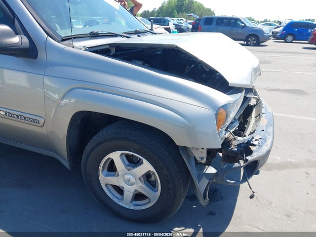 2003 Chevrolet Trailblazer Lt მანქანა იყიდება აუქციონზე, vin: 1GNDT13S532400633, აუქციონის ნომერი: 45021788