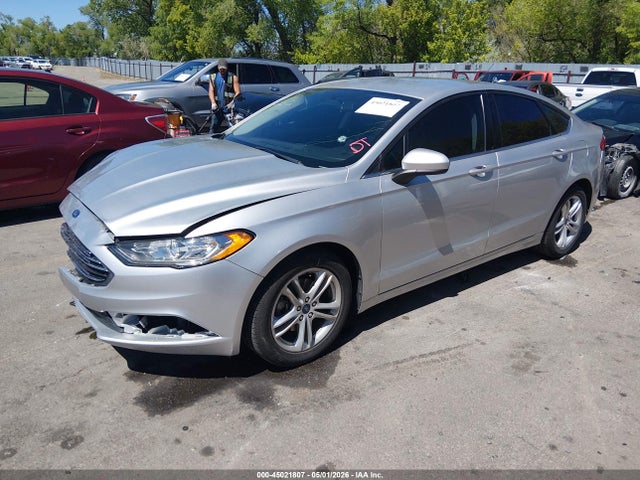 Ford FUSION SE 2018 3FA6P0HD4JR241385 Image 2
