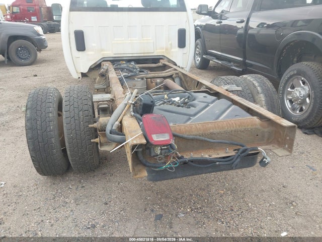 45021816 :رقم المزاد ، 1GB4KZCGXDF241015 vin ، 2013 Chevrolet Silverado 3500hd Chassis Work Truck مزاد بيع