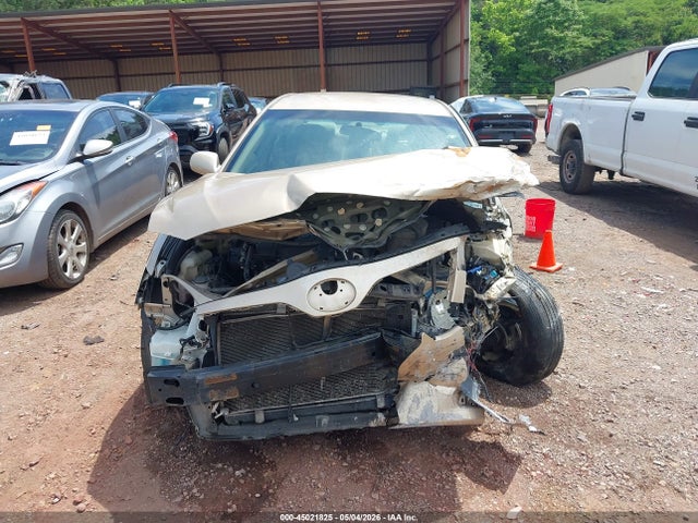 2011 Toyota Camry Le მანქანა იყიდება აუქციონზე, vin: 4T1BF3EK2BU590437, აუქციონის ნომერი: 45021825
