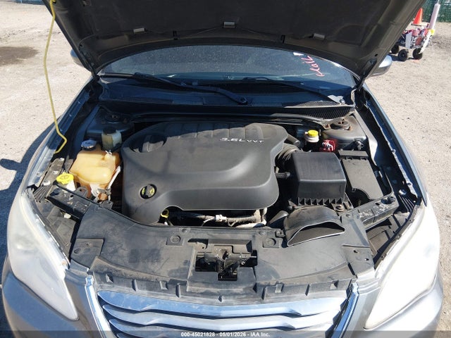 Продаж на аукціоні авто 2013 Chrysler 200 Touring, vin: 1C3CCBBG6DN715324, номер лоту: 45021828