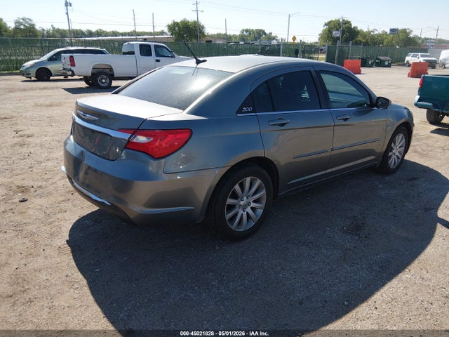 Продаж на аукціоні авто 2013 Chrysler 200 Touring, vin: 1C3CCBBG6DN715324, номер лоту: 45021828
