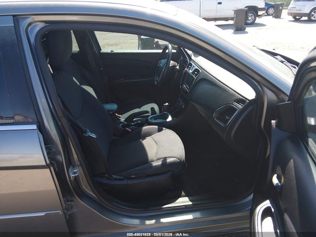 Продаж на аукціоні авто 2013 Chrysler 200 Touring, vin: 1C3CCBBG6DN715324, номер лоту: 45021828