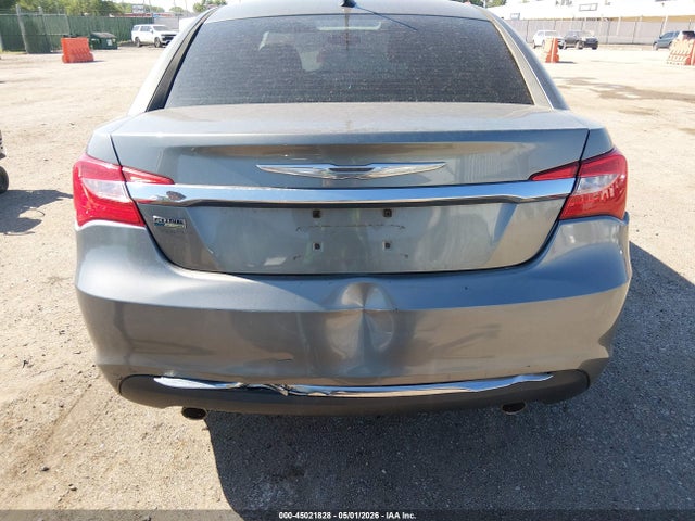 Продаж на аукціоні авто 2013 Chrysler 200 Touring, vin: 1C3CCBBG6DN715324, номер лоту: 45021828