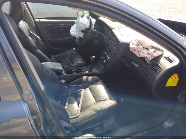 45021876 :رقم المزاد ، YV1SW59V242365495 vin ، 2004 Volvo V70 2.5t مزاد بيع