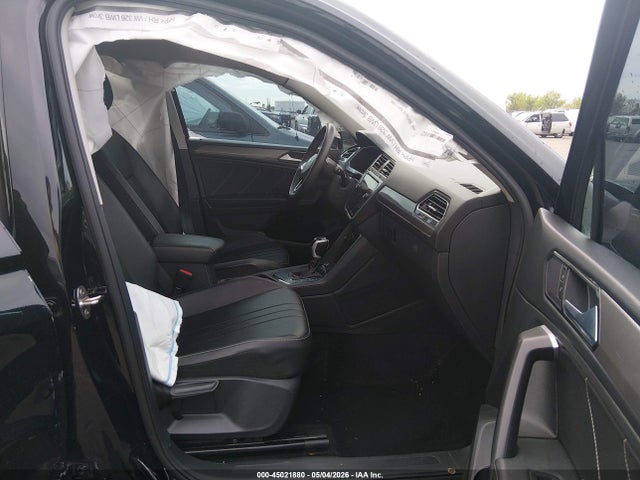 45021880 :رقم المزاد ، 3VV3B7AXXRM014155 vin ، 2024 Volkswagen Tiguan 2.0t Se/2.0t Wolfsburg Edition مزاد بيع