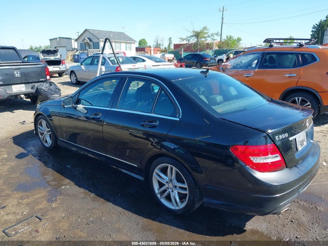 Продажа на аукционе авто 2013 Mercedes-benz C 300 Sport 4matic, vin: WDDGF8AB3DR253641, номер лота: 45021886