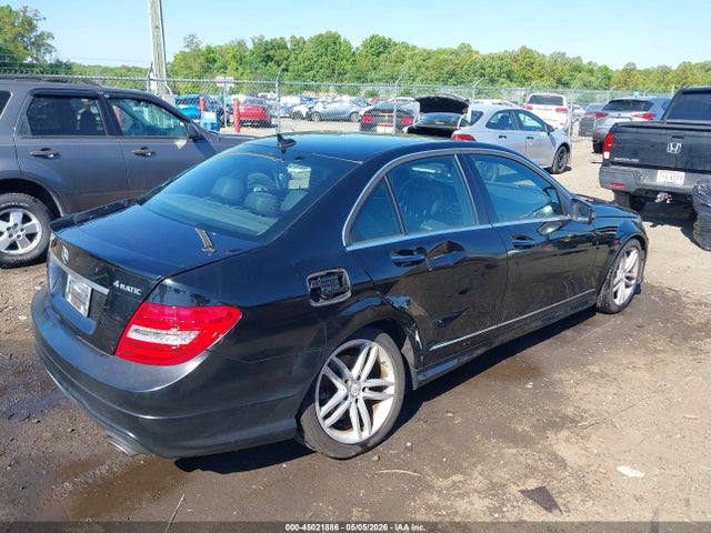 Продажа на аукционе авто 2013 Mercedes-benz C 300 Sport 4matic, vin: WDDGF8AB3DR253641, номер лота: 45021886