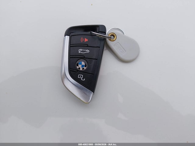 2023 Bmw 330i Xdrive მანქანა იყიდება აუქციონზე, vin: 3MW89FF08P8D14897, აუქციონის ნომერი: 45021908