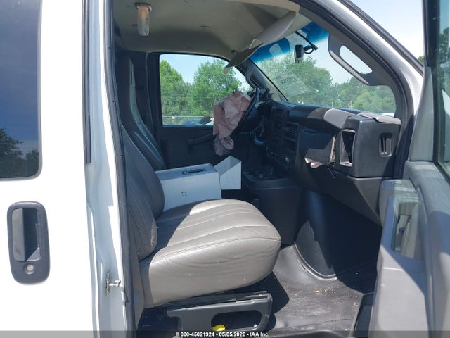 Продаж на аукціоні авто 2017 Chevrolet Express 2500 Work Van, vin: 1GCWGAFF1H1185107, номер лоту: 45021924