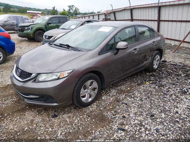 Продажа на аукционе авто 2013 Honda Civic Lx, vin: 2HGFB2F5XDH573333, номер лота: 45021933