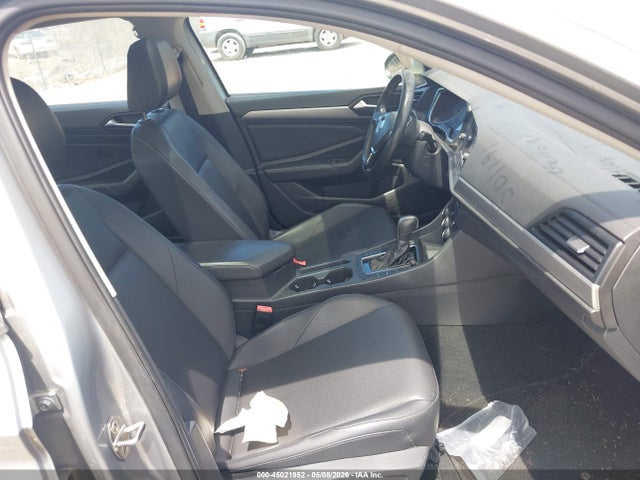 Aukcja sprzedaży 2019 Volkswagen Jetta 1.4t R-line/1.4t S/1.4t Se, vin: 3VWCB7BU4KM173579, numer aukcji: 45021952