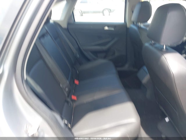 Aukcja sprzedaży 2019 Volkswagen Jetta 1.4t R-line/1.4t S/1.4t Se, vin: 3VWCB7BU4KM173579, numer aukcji: 45021952