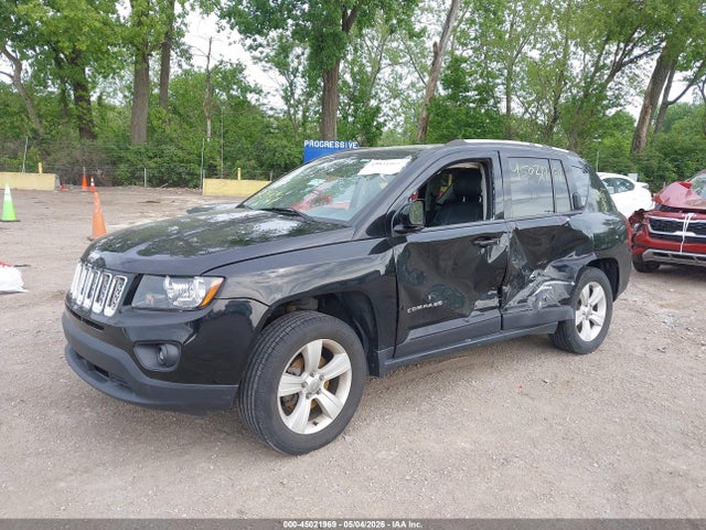 45021969 :رقم المزاد ، 1C4NJDEB3HD191437 vin ، 2017 Jeep Compass Latitude 4x4 مزاد بيع