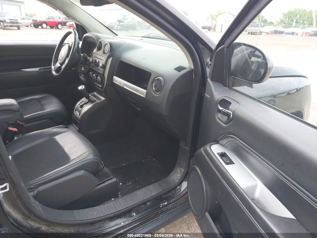 45021969 :رقم المزاد ، 1C4NJDEB3HD191437 vin ، 2017 Jeep Compass Latitude 4x4 مزاد بيع
