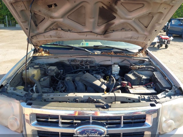 2008 Ford Escape Xlt მანქანა იყიდება აუქციონზე, vin: 1FMCU93188KC66582, აუქციონის ნომერი: 45022030