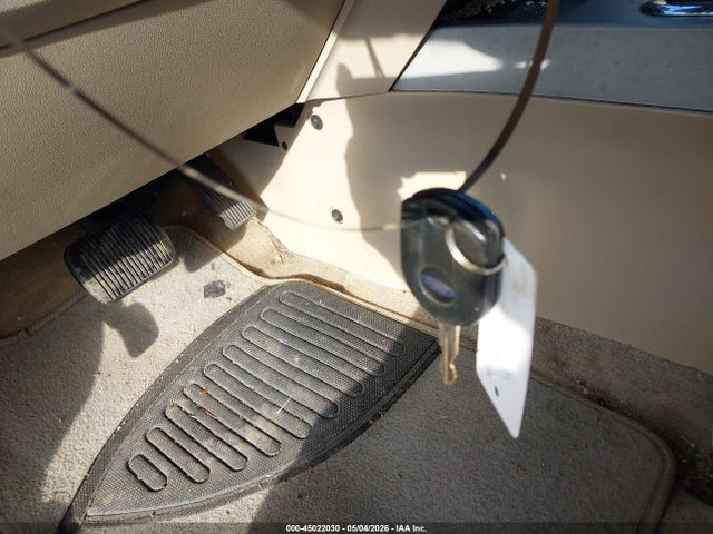 2008 Ford Escape Xlt მანქანა იყიდება აუქციონზე, vin: 1FMCU93188KC66582, აუქციონის ნომერი: 45022030