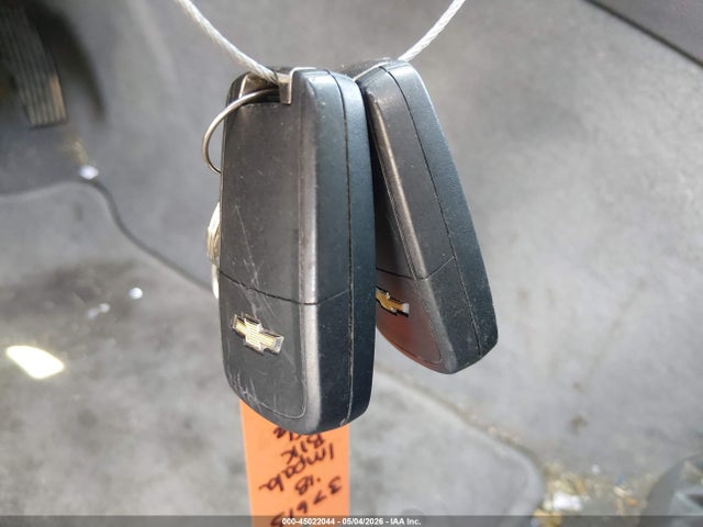 45022044 :رقم المزاد ، 1G1105SA0JU139037 vin ، 2018 Chevrolet Impala 1lt مزاد بيع